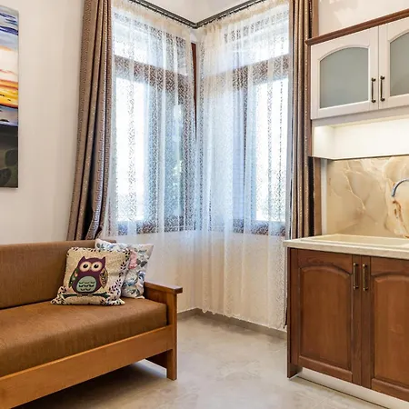 The Owl House Near Chania Centre Апартаменты *