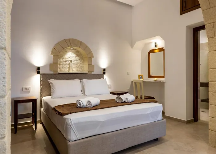 The Owl House Near Chania Centre * Chania (Crete)